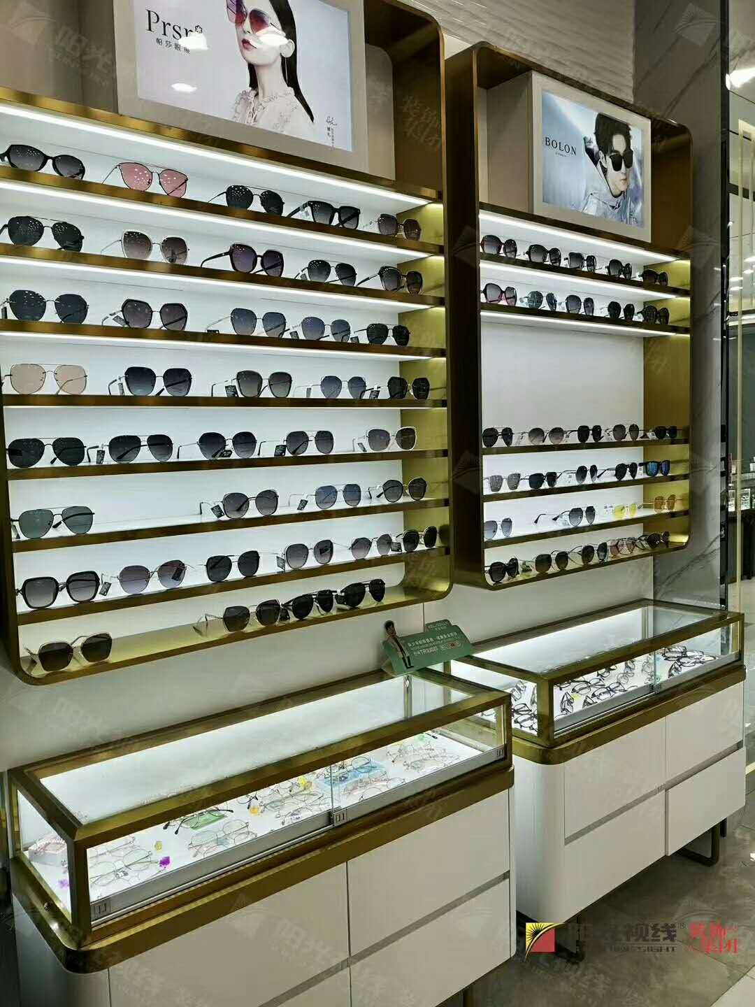 眼鏡店展柜-陽光視線