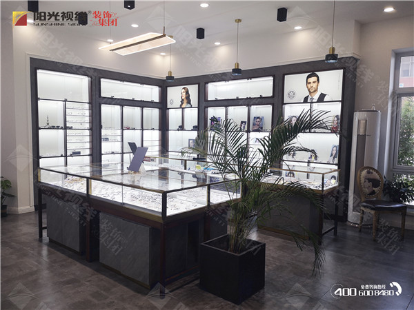 眼鏡店選址：不同位置的眼鏡店優缺點有哪些？