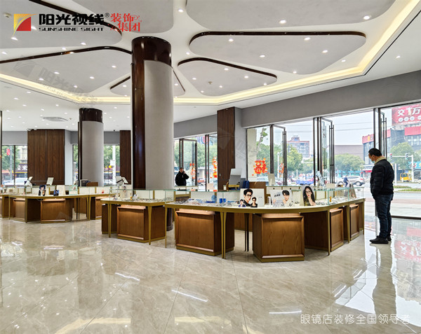 眼鏡店去哪里拿貨，眼鏡店進貨渠道有哪些？